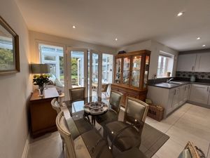 Kitchen/Diner- click for photo gallery